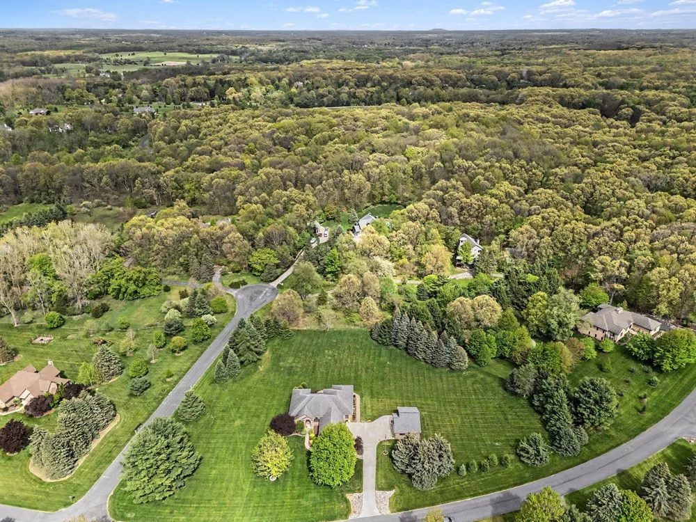 8588 Webster Hills Road Dexter, MI 48130