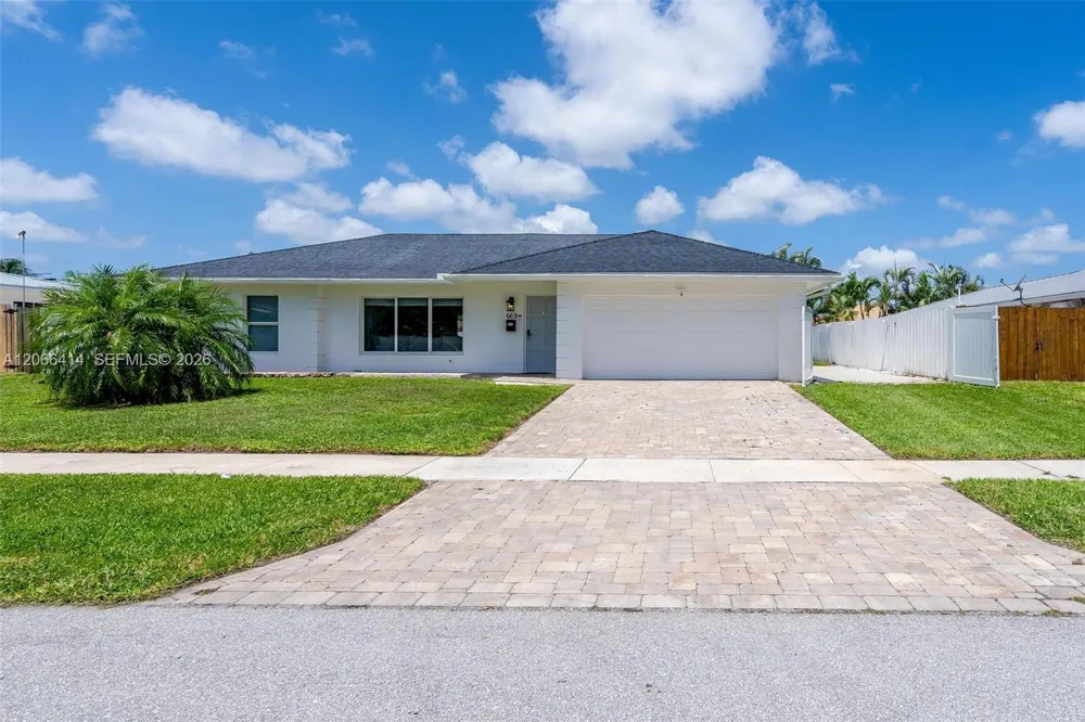 669 NW 15th Ave #0 Boca Raton, FL 33486