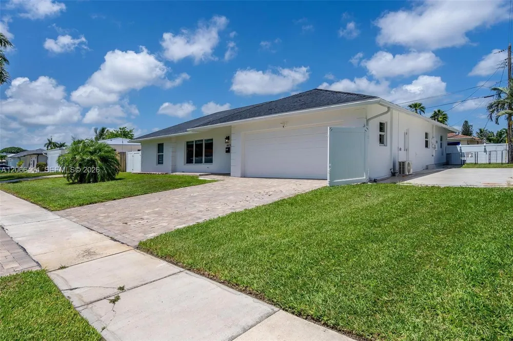 669 NW 15th Ave #0 Boca Raton, FL 33486