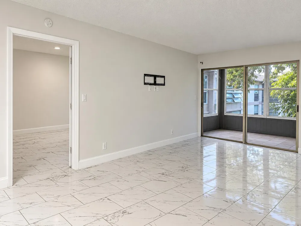 8301 SANDS POINT BOULEVARD #S306 Tamarac, FL 33321