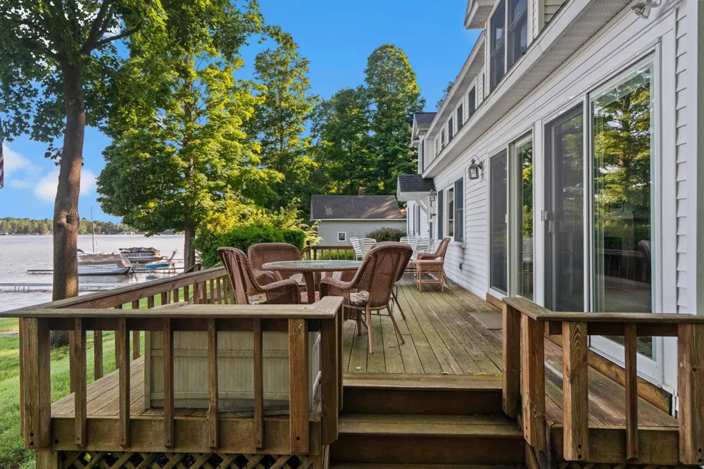 759 South Long Lake Road Long Lake Township, MI 49684