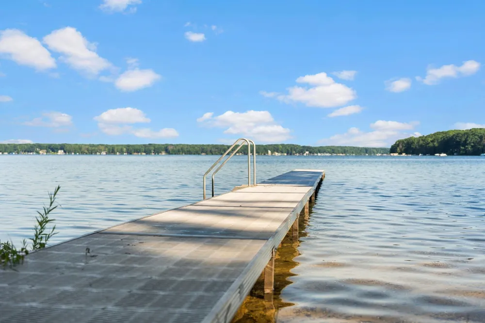 759 South Long Lake Road Long Lake Township, MI 49684