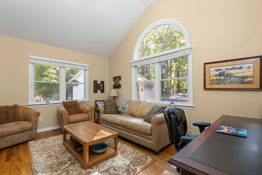 759 South Long Lake Road Long Lake Township, MI 49684