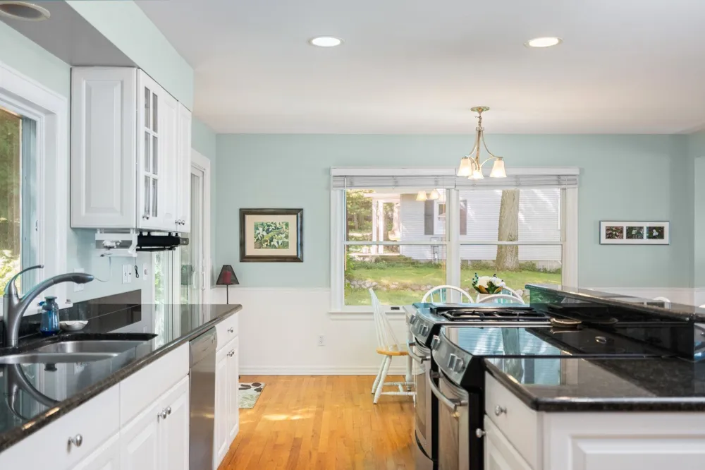 759 South Long Lake Road Long Lake Township, MI 49684