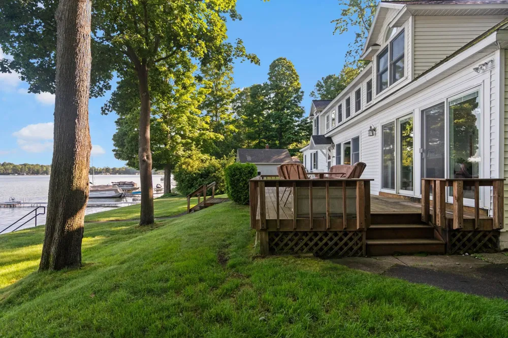 759 South Long Lake Road Long Lake Township, MI 49684