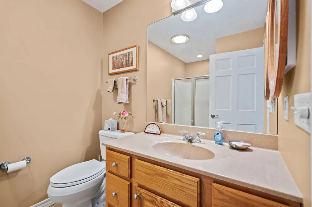 759 South Long Lake Road Long Lake Township, MI 49684