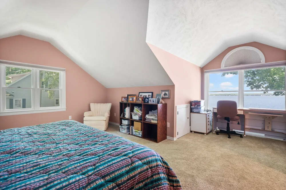 759 South Long Lake Road Long Lake Township, MI 49684