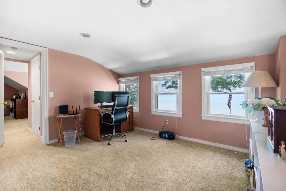759 South Long Lake Road Long Lake Township, MI 49684