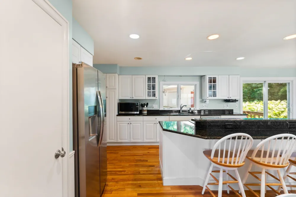 759 South Long Lake Road Long Lake Township, MI 49684