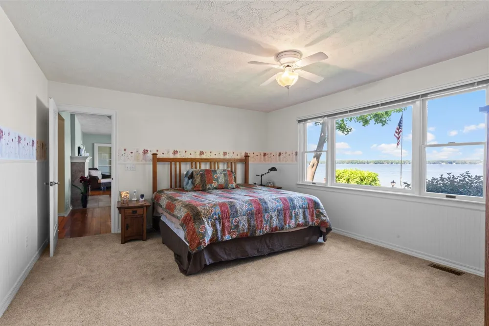 759 South Long Lake Road Long Lake Township, MI 49684