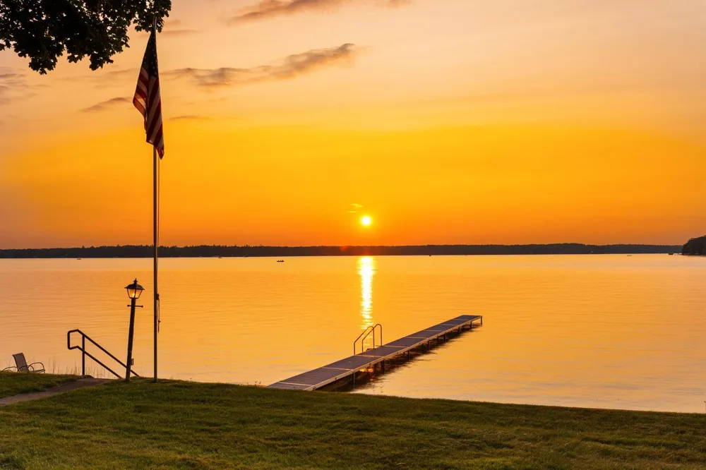 759 South Long Lake Road Long Lake Township, MI 49684
