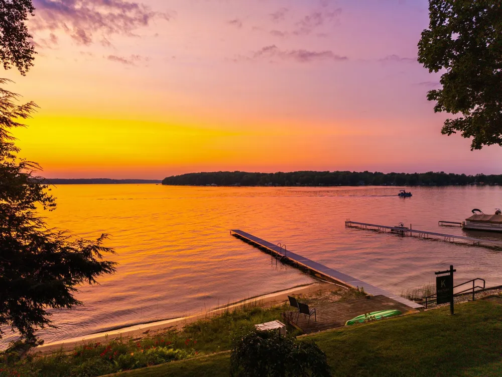 759 South Long Lake Road Long Lake Township, MI 49684