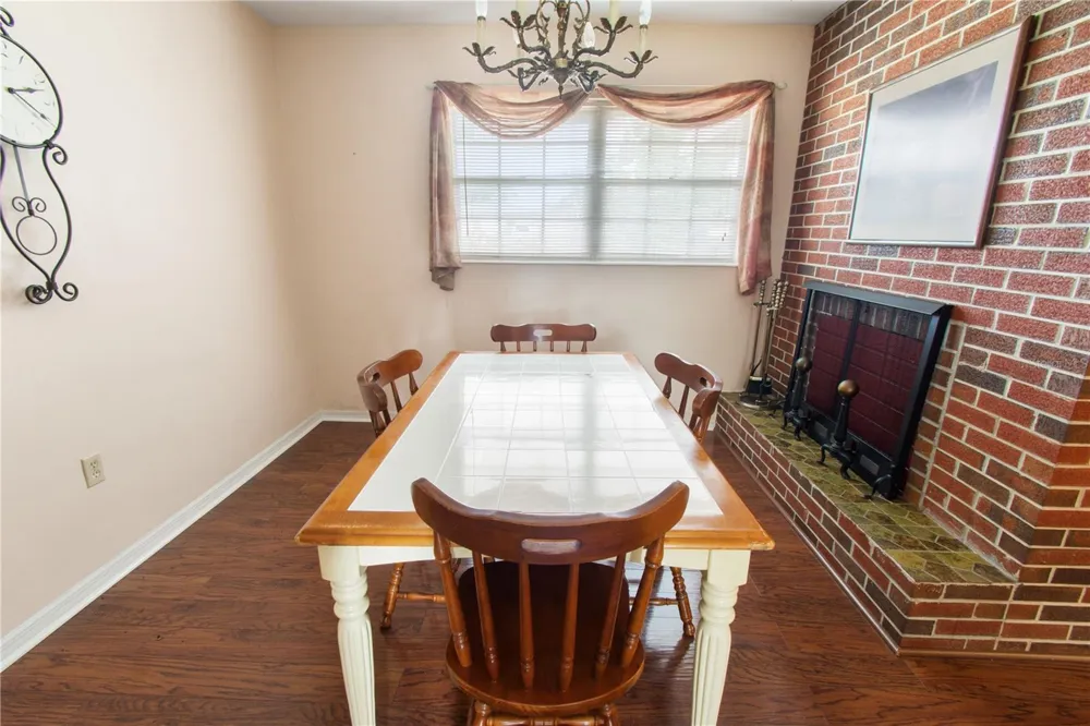 404 COLEMAN DRIVE Winter Haven, FL 33884