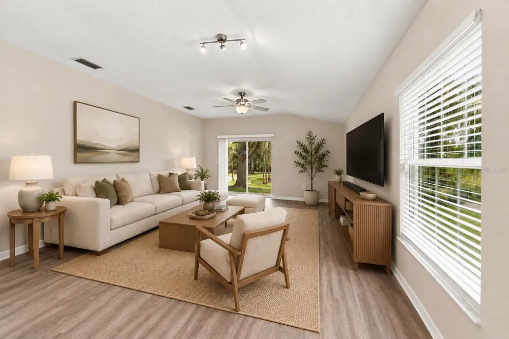 5852 AUTUMN SHIRE Zephyrhills, FL 33541