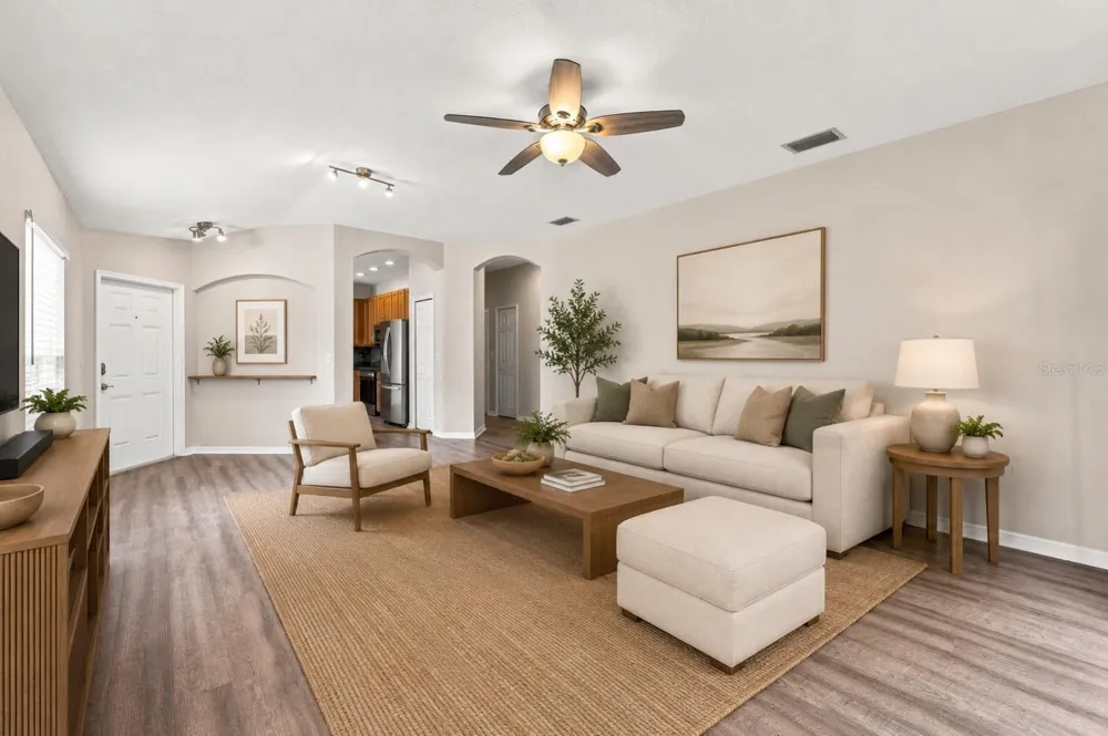 5852 AUTUMN SHIRE Zephyrhills, FL 33541