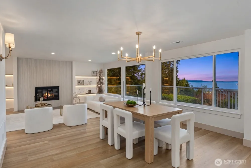 16858 76th Avenue W Edmonds, WA 98026
