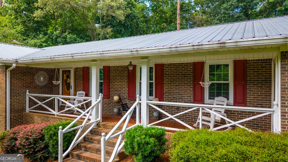 273 Sewell RD Bremen, GA 30110
