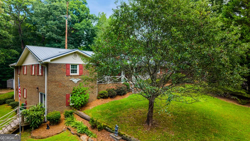 273 Sewell RD Bremen, GA 30110