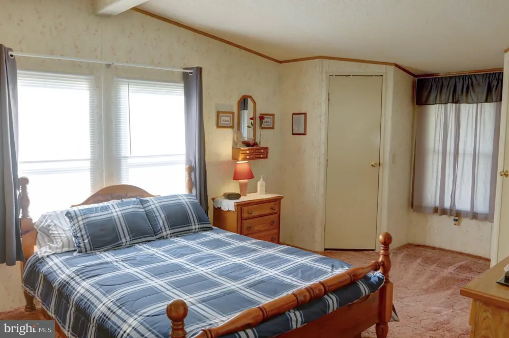 156 TIMBER CREST DRIVE York, PA 17408