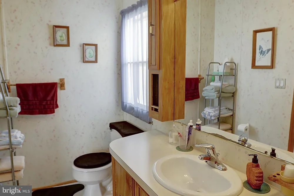 156 TIMBER CREST DRIVE York, PA 17408