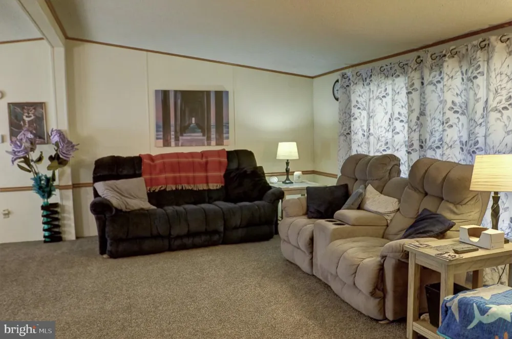 156 TIMBER CREST DRIVE York, PA 17408