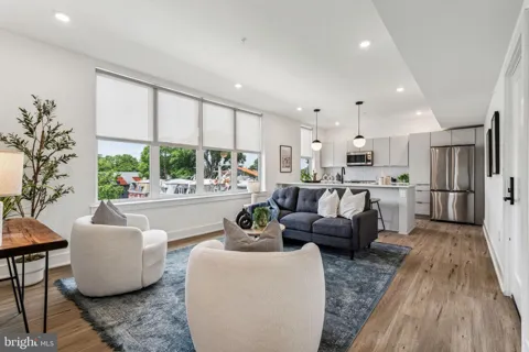 139 W CHELTEN AVENUE #512
