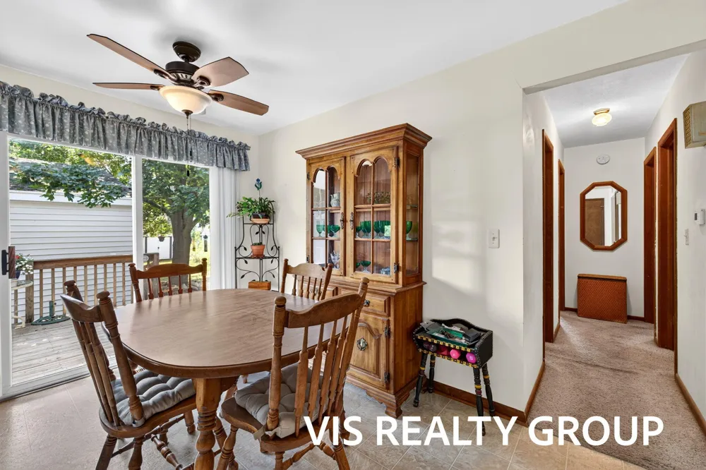 2468 Knollview Street SW Wyoming, MI 49519