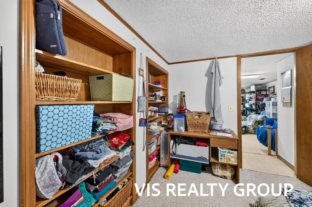 2468 Knollview Street SW Wyoming, MI 49519