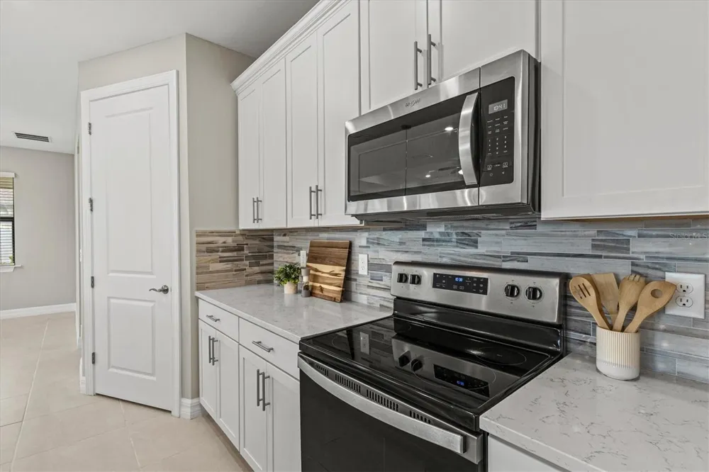 2534 GABEL OAK DRIVE North Port, FL 34289