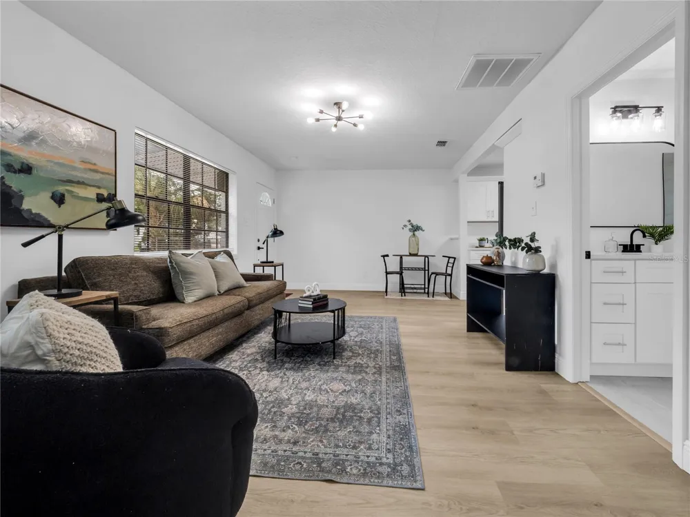 14931 FISHER ROAD Tampa, FL 33613
