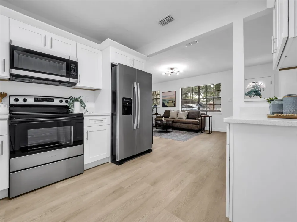 14931 FISHER ROAD Tampa, FL 33613