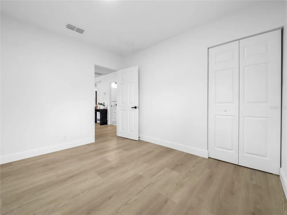 14931 FISHER ROAD Tampa, FL 33613