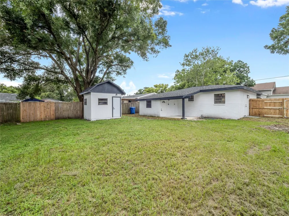 14931 FISHER ROAD Tampa, FL 33613