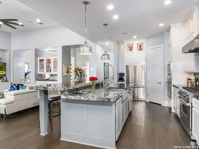 8103 Vanity Hill San Antonio, TX 78256