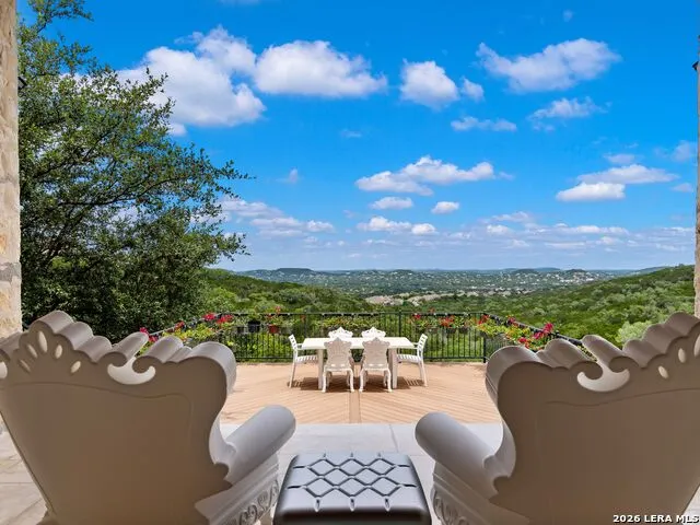 8103 Vanity Hill San Antonio, TX 78256