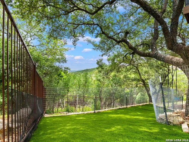 8103 Vanity Hill San Antonio, TX 78256