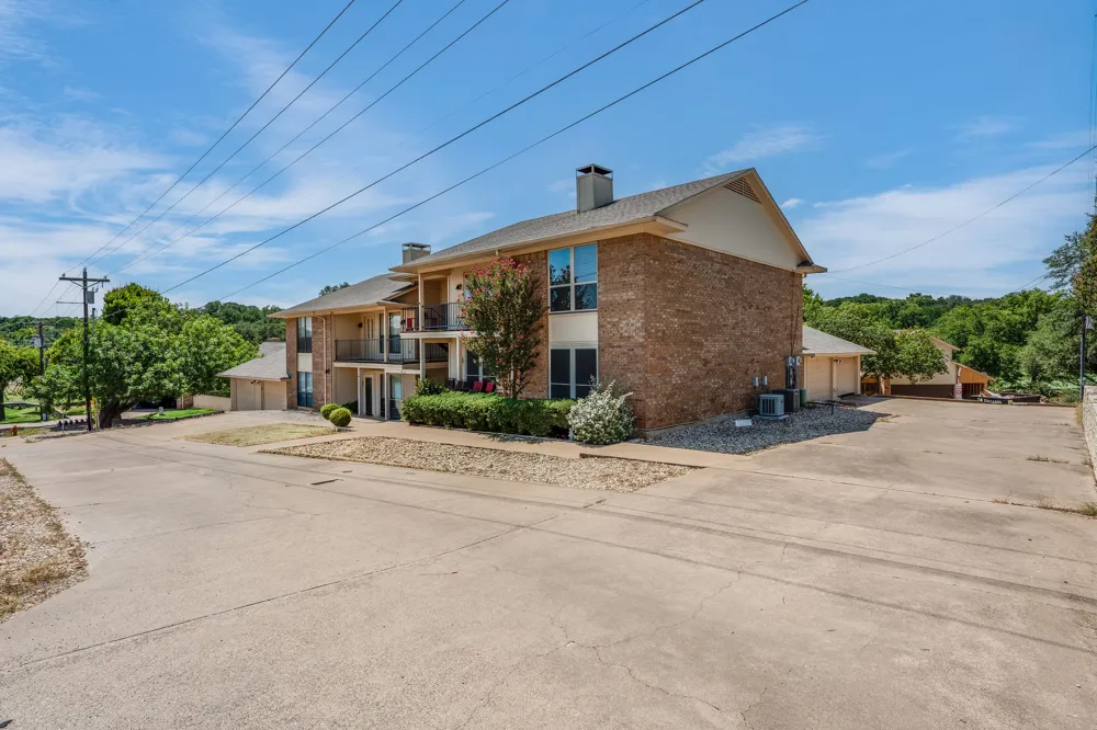 4212 Fairway Drive #4 Granbury, TX 76049