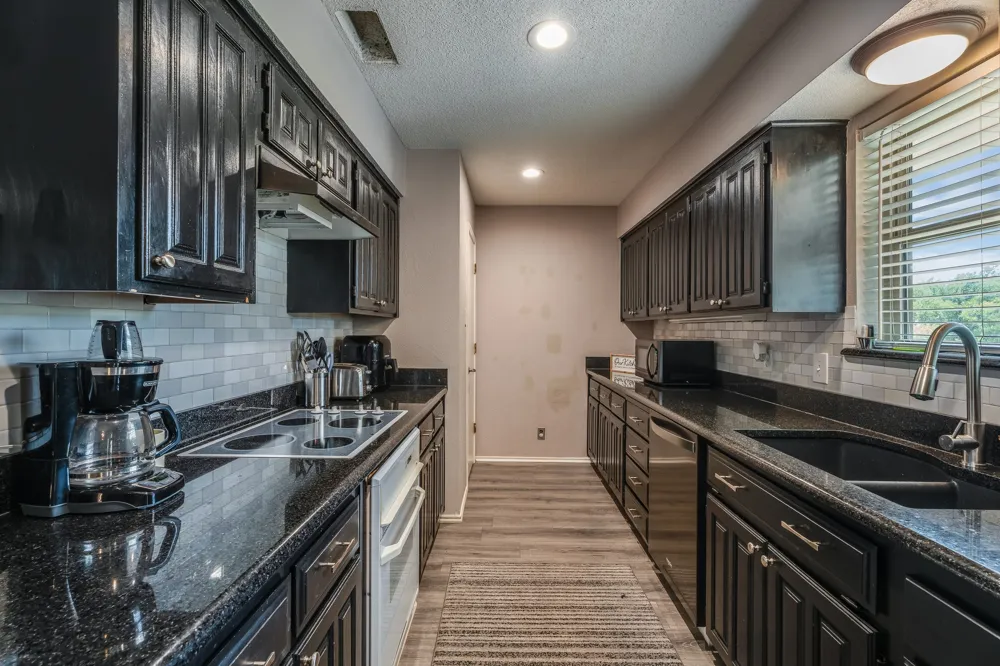 4212 Fairway Drive #4 Granbury, TX 76049
