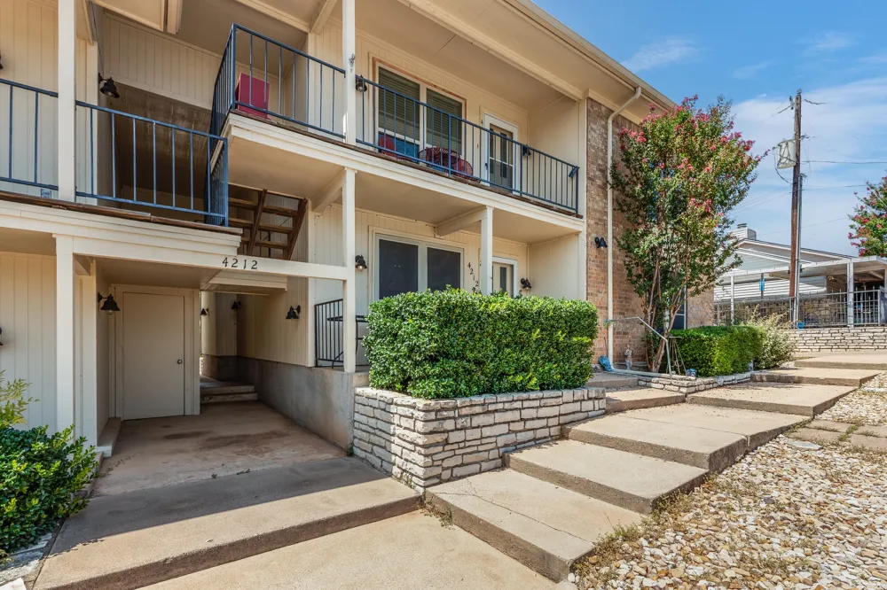 4212 Fairway Drive #4 Granbury, TX 76049