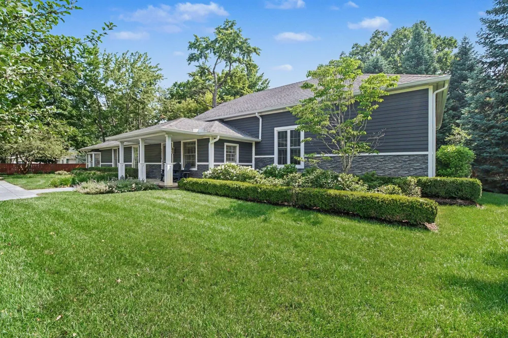 5675 Carlburt Street West Bloomfield, MI 48322