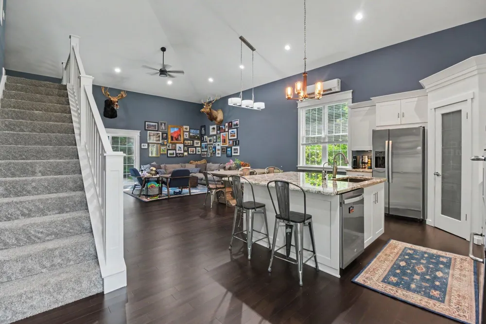 5675 Carlburt Street West Bloomfield, MI 48322