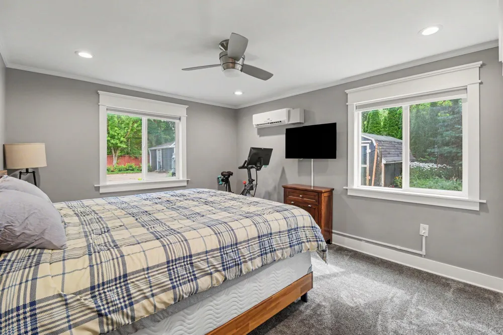 5675 Carlburt Street West Bloomfield, MI 48322