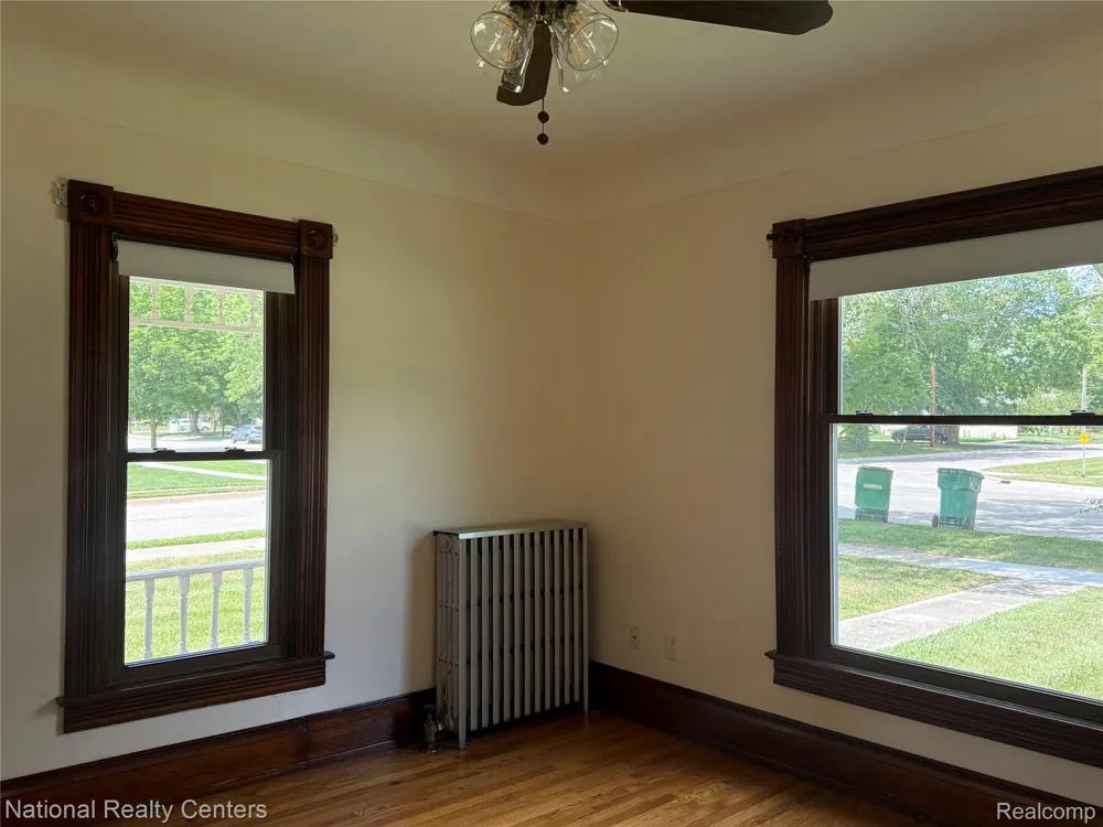 825 W Main Street Brighton City, MI 48116