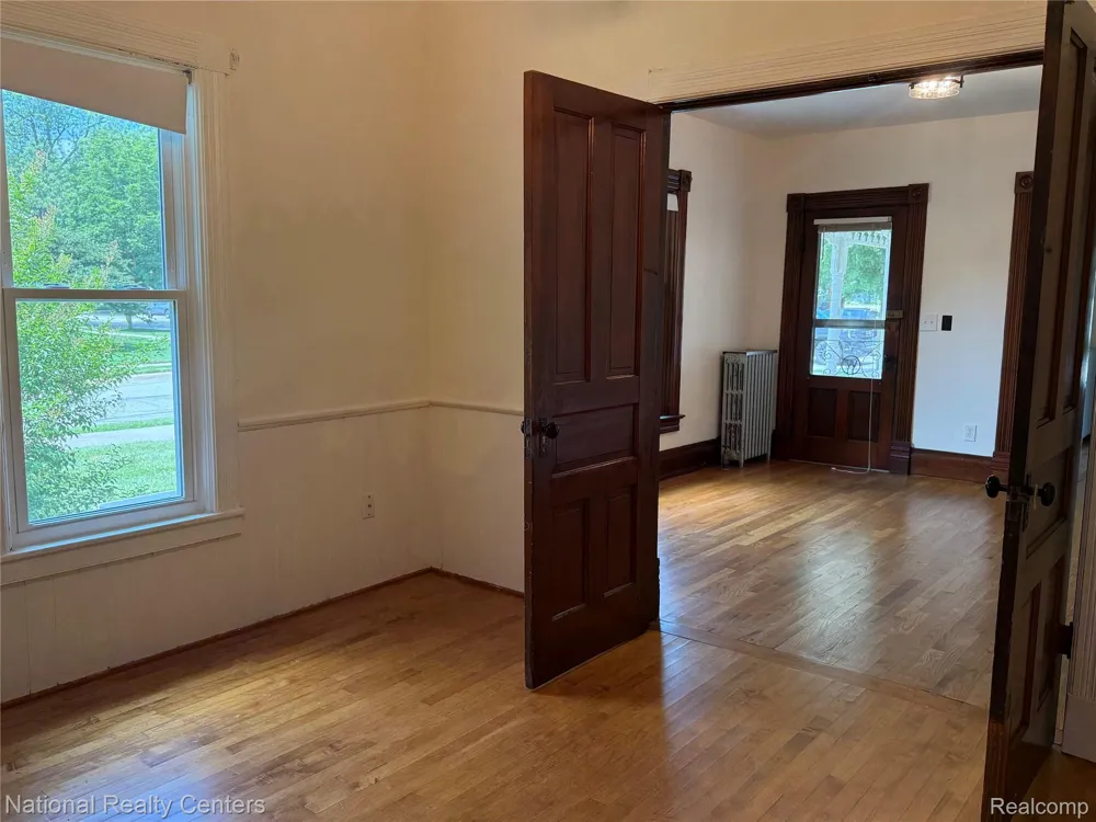 825 W Main Street Brighton City, MI 48116