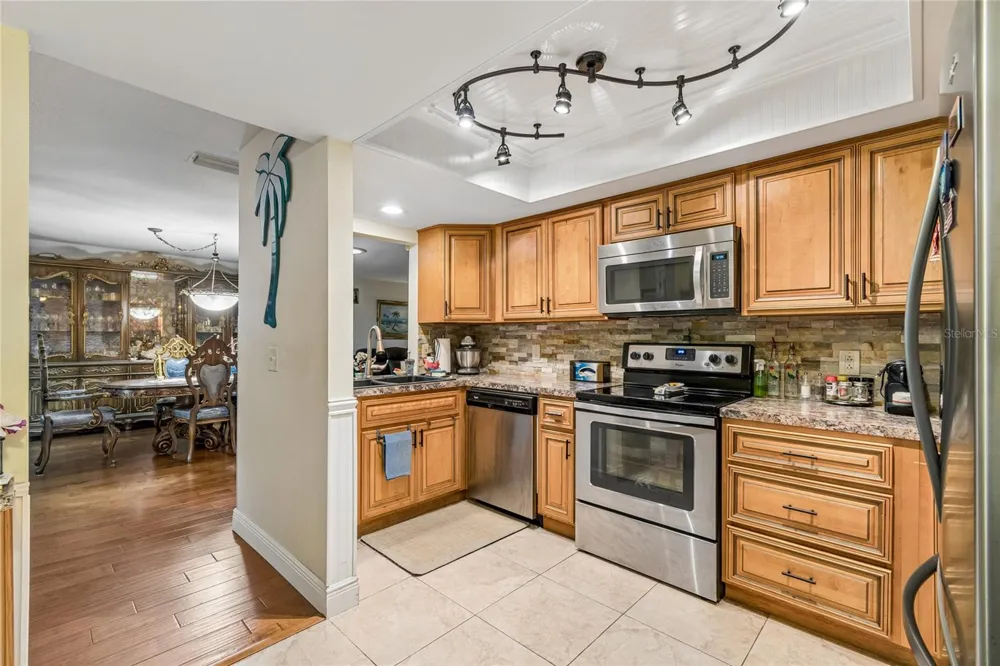 11512 VERSAILLES LANE #11512 Port Richey, FL 34668