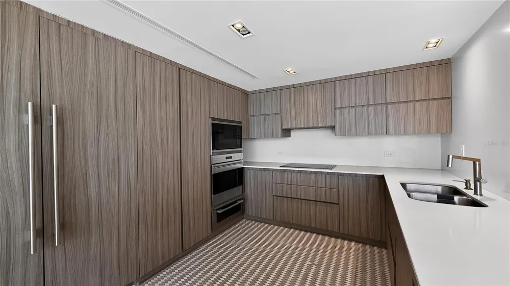 860 ASHFORD AVENUE #5C #1 San Juan, PR 00907