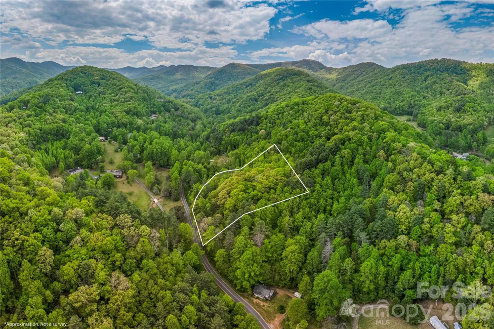 0000 Pressley Creek Road Cullowhee, NC 28723