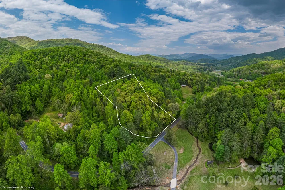 0000 Pressley Creek Road Cullowhee, NC 28723