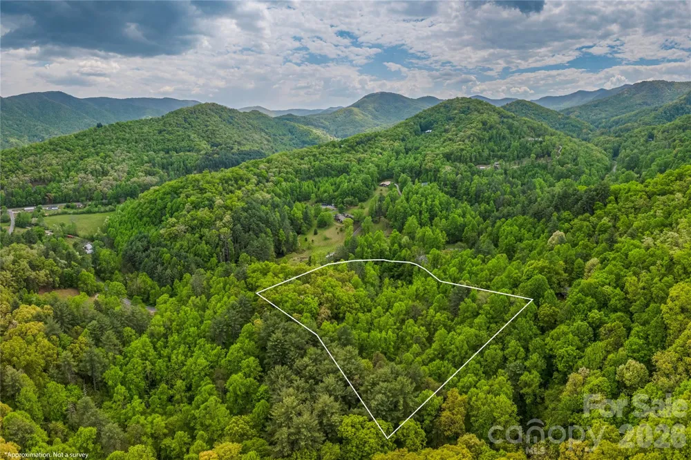 0000 Pressley Creek Road Cullowhee, NC 28723