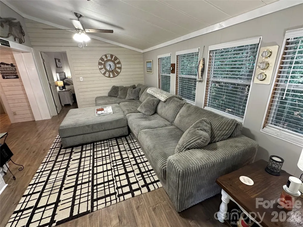 111 Hickory Circle New London, NC 28127